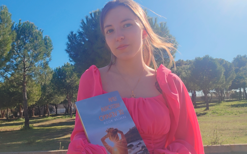 Skaylar Moon debuta como autora con una obra fresca, emocional y realista