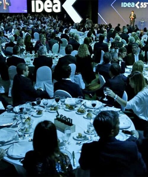 Cruce de reproches entre el gobierno y los empresarios en el Coloquio de IDEA