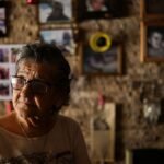 La  “historia desobediente” que se abrazó con la madre de Floreal Avellaneda