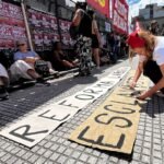 Regresiva reforma laboral: cuando la salud se convierte en extorsión