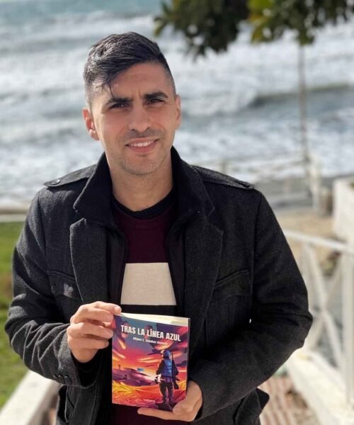 Miguel Emiliano Sánchez Robledo narra el lado humano de una misión internacional en “Tras la línea azul”