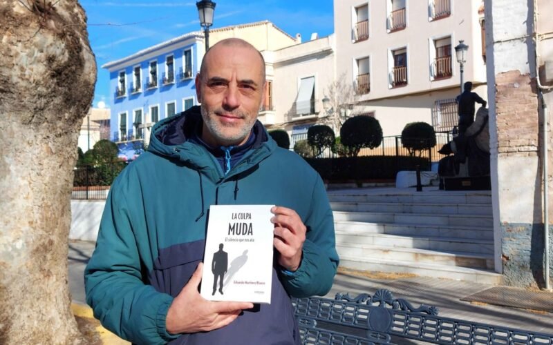 Eduardo Martínez Blanco debuta con un thriller psicológico que desafía la comodidad del lector