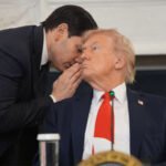 ¿Atentado frustrado contra Trump? Su custodia mató a un hombre armado que logró ingresar a su residencia