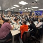 Opositores escucharon a trabajadores despedidos de empresas de todo el país