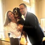 Adorni y la trama oscura que rodea a los viajes de funcionarios en aviones privados