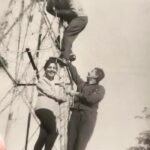 La historia también se encuentra revolviendo viejos placares