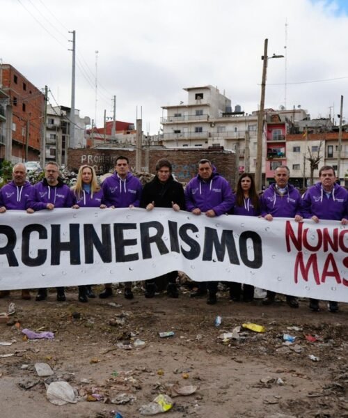 El Gobierno le entregará títulos de propiedad a las personas que viven en villas y asentamientos