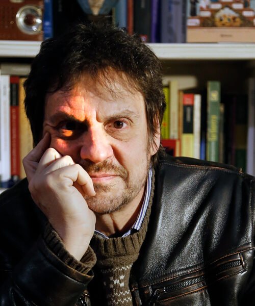 Felipe Pigna: «Ojalá que recordar el pasado nos ayude a estar alertas frente al avance autoritario»