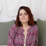 Una enfermera convierte el dolor en palabras: una historia de sanación que emociona