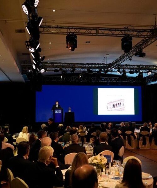 Pocos aplausos del Círculo Rojo para Milei: “No escuchen el relato kuka, vamos a derrotar la inflación”