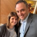 Bullrich sigue presionando a Adorni: presentó su declaración jurada 70 días antes de que venza el plazo legal