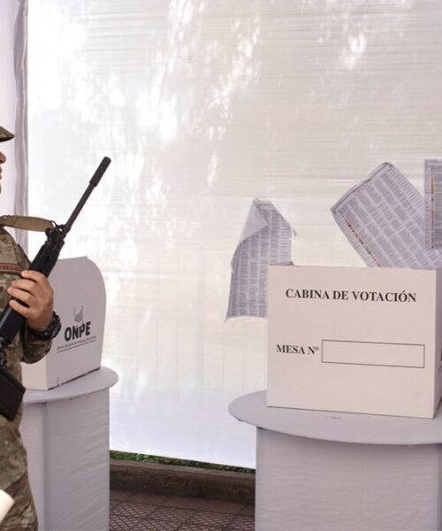 Perú: solo 4533 votos, en más de 20 millones, le dan la victoria a la derecha: ¿será definitiva?