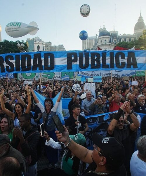 La Corte Suprema dejó firme la cautelar que obliga al Gobierno a aplicar la ley de financiamiento universitario