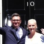 Andy Burnham asumió como primer ministro británico tras la renuncia de Keir Starmer