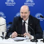 El gobierno prepara una Ley bases II: qué sectores se desregularían