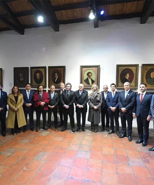 Milei en Tucumán: anunció nuevas reformas y pidió una “renovación de votos” con los gobernadores