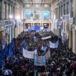 Kicillof acelera el armado del MDF para disputar el voto joven de cara a 2027