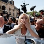 Marine Le Pen arranca una arriesgada campaña bajo la amenaza de que el Supremo confirme su condena
