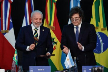 Milei en Brasil: suma respaldo a la candidatura de Flávio Bolsonaro y tensiona con Lula