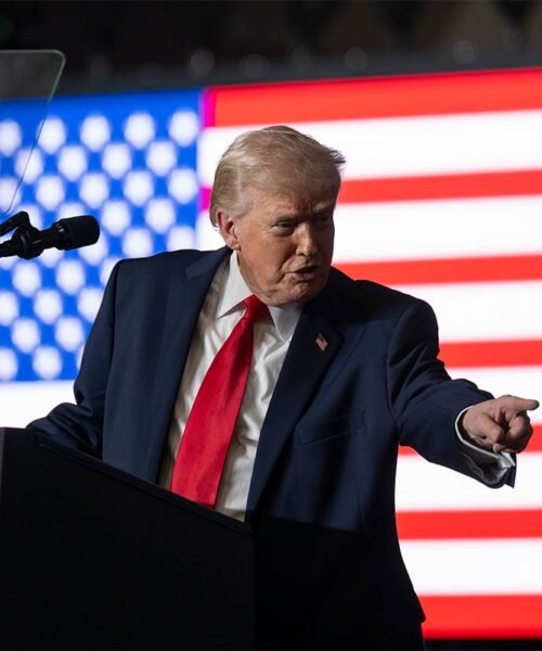 Trump quiere cobrar peaje para cruzar por el estrecho de Ormuz
