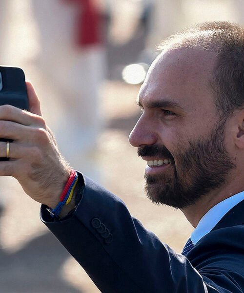 Eduardo Bolsonaro obtuvo la residencia permanente en Estados Unidos