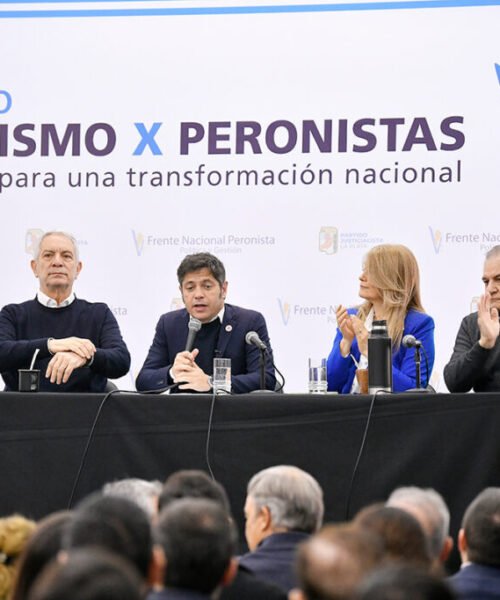 Kicillof planteó discutir el futuro de Argentina en un mundo en «ebullición» que «cambia a velocidad meteórica»