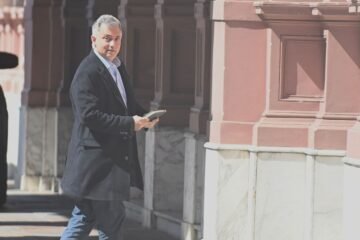 La Libertad Avanza fija prioridades en la Provincia: eliminación del Senado, boleta única y un cargo en la Suprema Corte