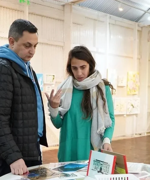La Feria de Artes reunió a 19 artistas y concretó la venta de 14 obras