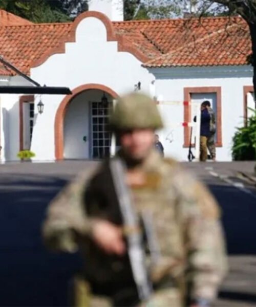 Olivosgate: ahora le apuntan al jefe de la Casa Militar por las supuestas compras irregulares de comida a empresas amigas