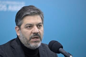 Conferencia de prensa del gobierno bonaerense