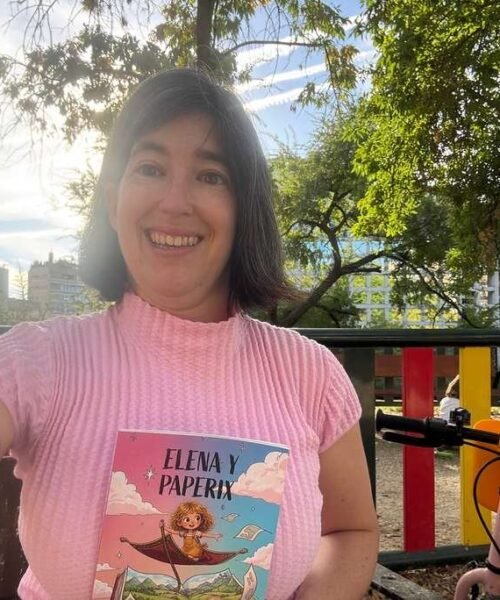Paloma del Soterraño Sánchez Muñoz invita a niños y familias a viajar por la historia del libro con “Elena y Paperix”