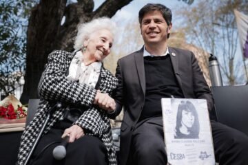 Miles de jóvenes marcharon en La Plata a 50 años de La Noche de los Lápices