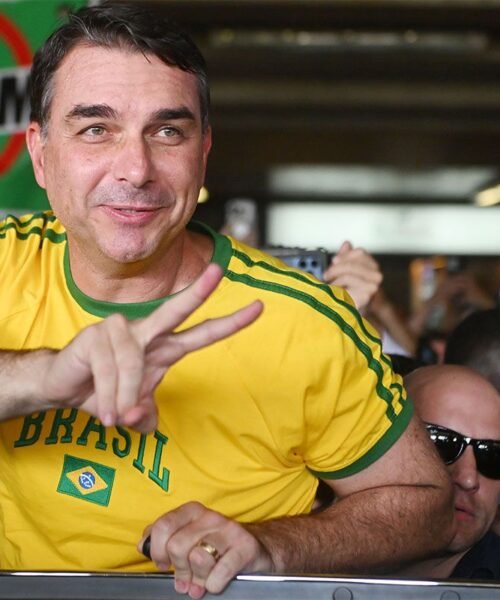 Flávio Bolsonaro se fugó a Estados Unidos y le pedirá asilo a Trump