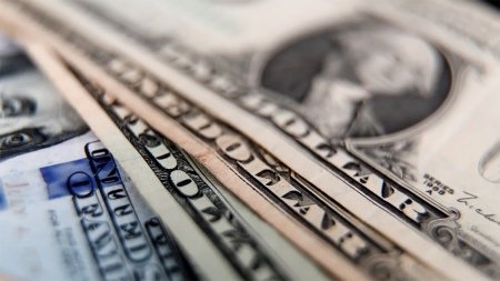 Los mercados tras elecciones en Brasil: Ibovespa alcanza máximo histórico y el dólar cae