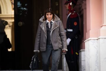 Bullrich recalienta la interna: marcó distancia de Milei y recordó que está “preparada para ser presidente”