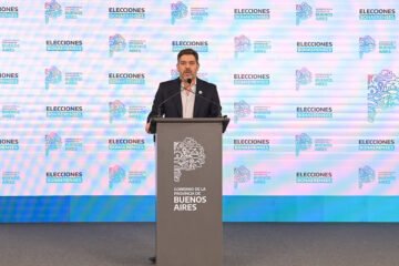 Conferencia de prensa del gobierno de la provincia de Buenos AIres