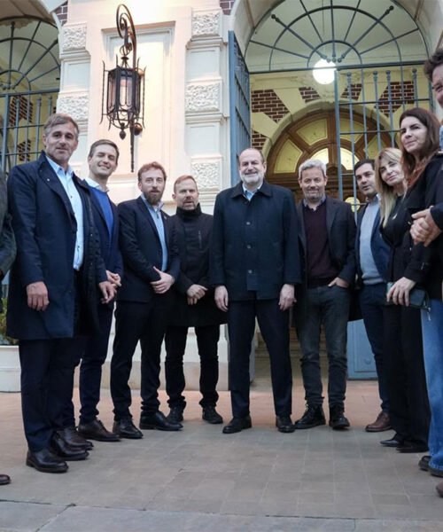Kicillof reúne a los intendentes del MDF con las primeras definiciones electorales para 2027