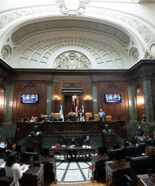 Interna o puesta en escena: libertarios exigen eliminar las PASO para votar el presupuesto 2027 de Jorge Macri