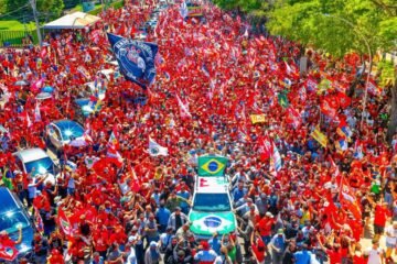 Un canal, 10.8 millones de inscriptos y una tarea por día: lo que probó (y lo que no) el WhatsApp de Lula